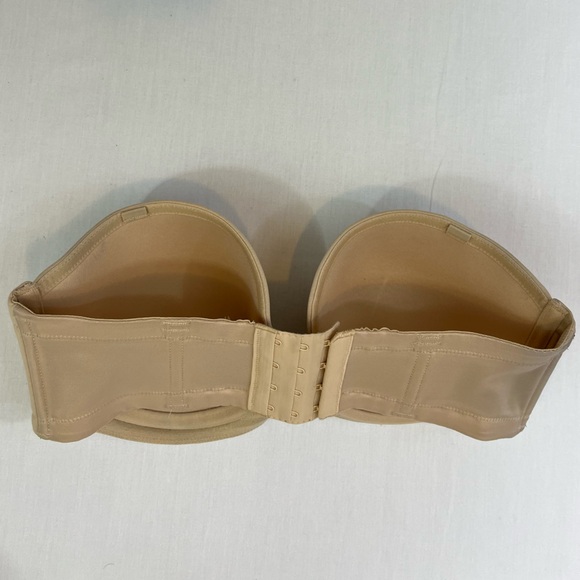 Wacoal 34DD/E Red Carpet Strapless UW Underwire Bra -
Nude/Beige 854119 - Picture 4 of 9